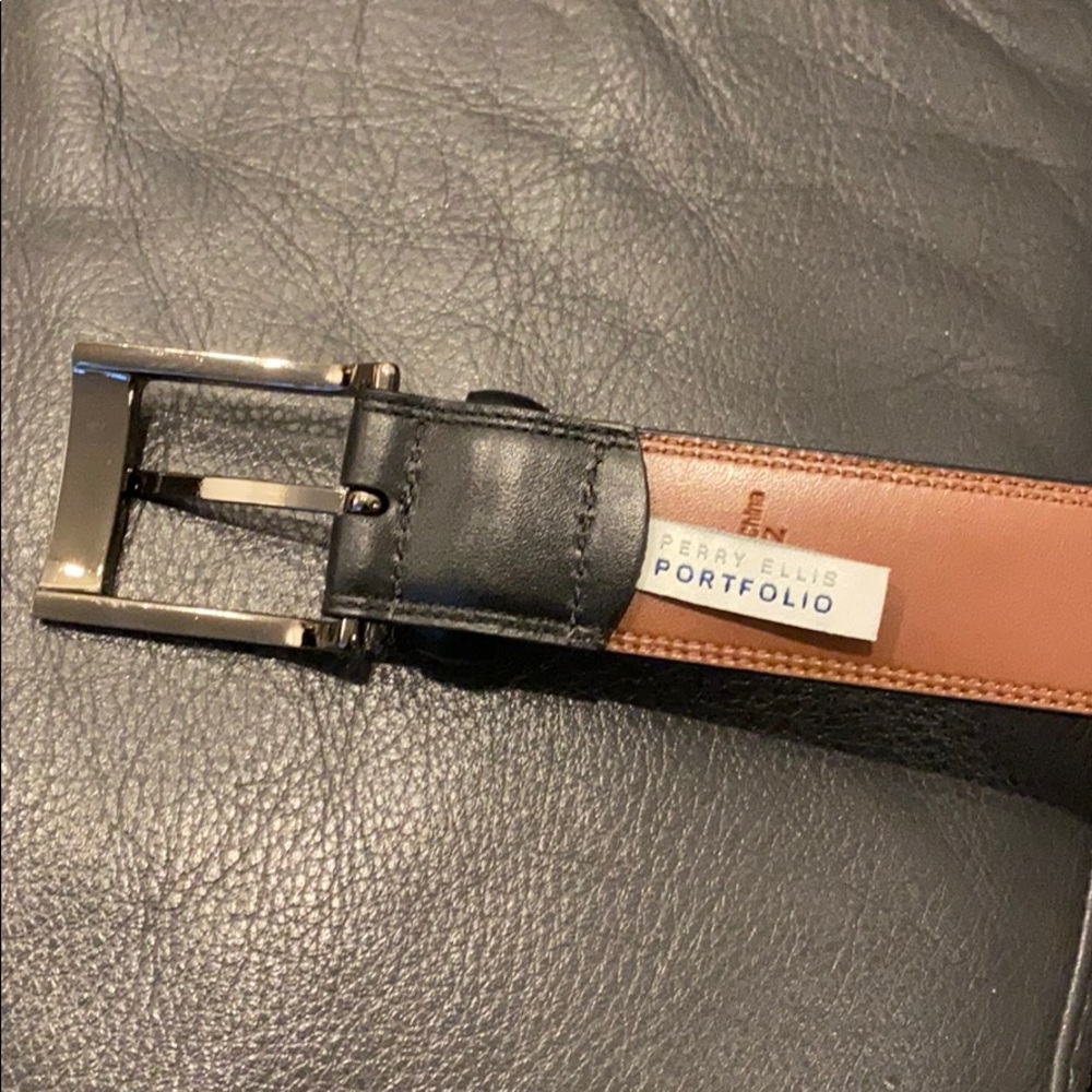 Perry Ellis Black leather dress belt - NWOT - Picture 3 of 5